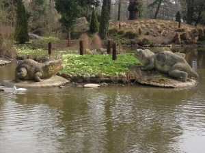 How the Victorians thought dinosaurs looked like.